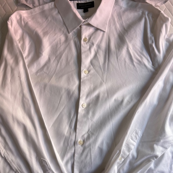 Dress Shirts (Banana Republic) - Picture 8 of 12